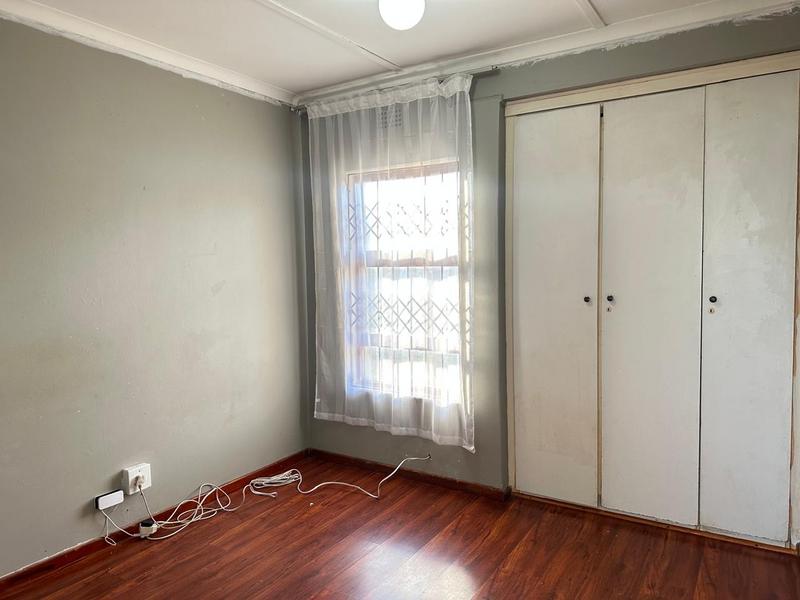 4 Bedroom Property for Sale in Southernwood Eastern Cape